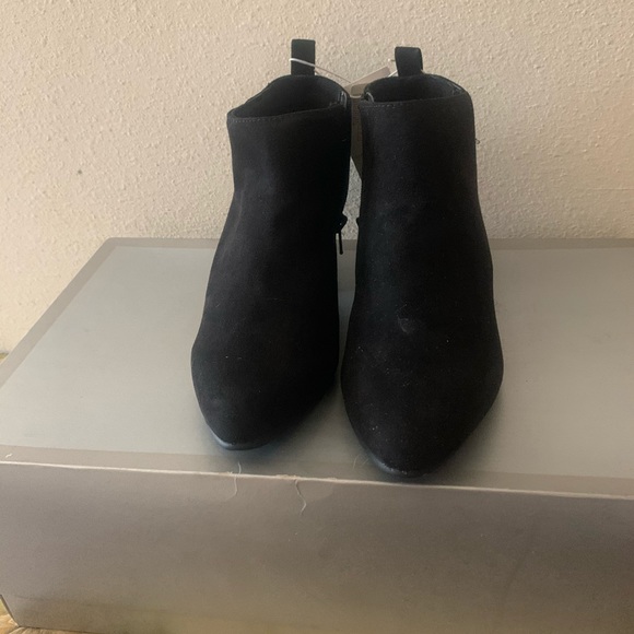 Old Navy Shoes - Suede Booties